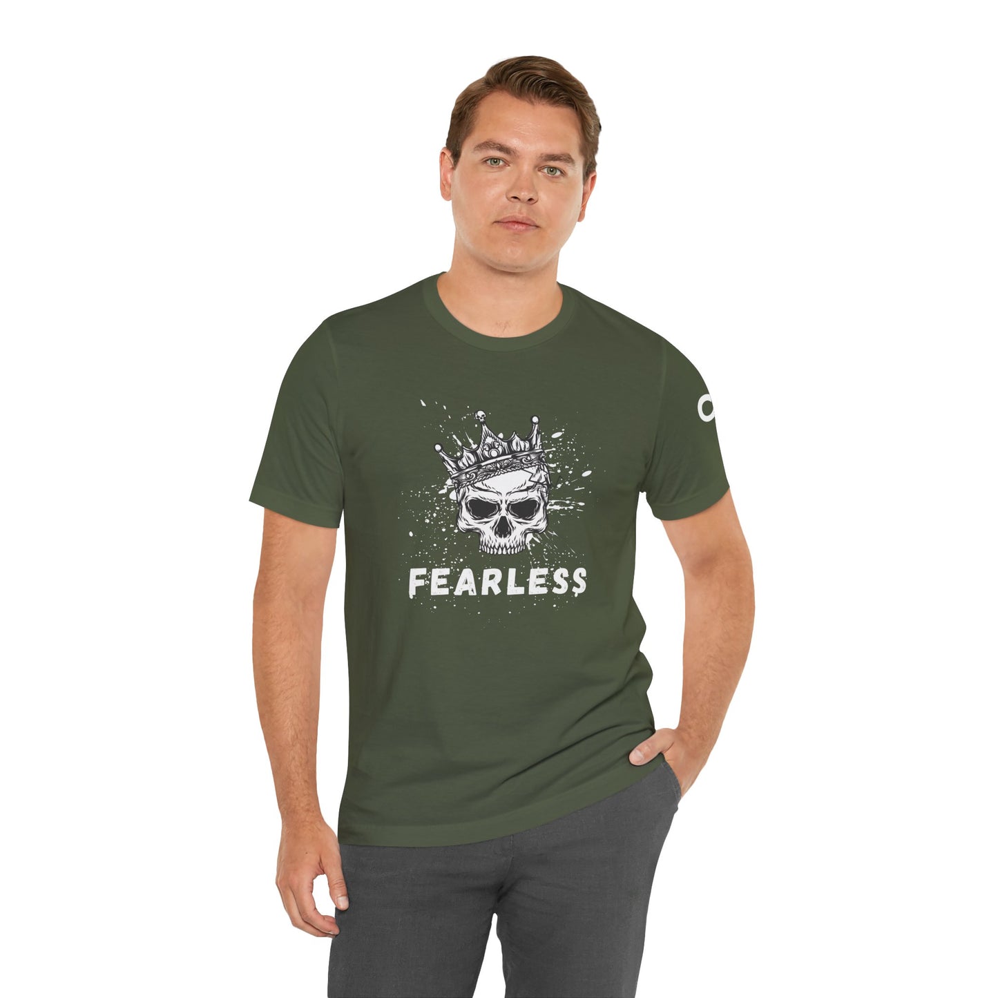 Fearless Skull Unisex Tee, Edgy Graphic T-Shirt, Cool Casual Wear, Gift for Him or Her, Perfect for Music Festivals, Streetwear